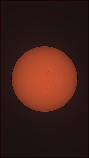 Soleil lumière blanche 25062025 07h37TU