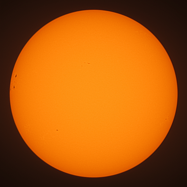 Confirm two new sunspots AR12993 Hsx, AR12994 Dho